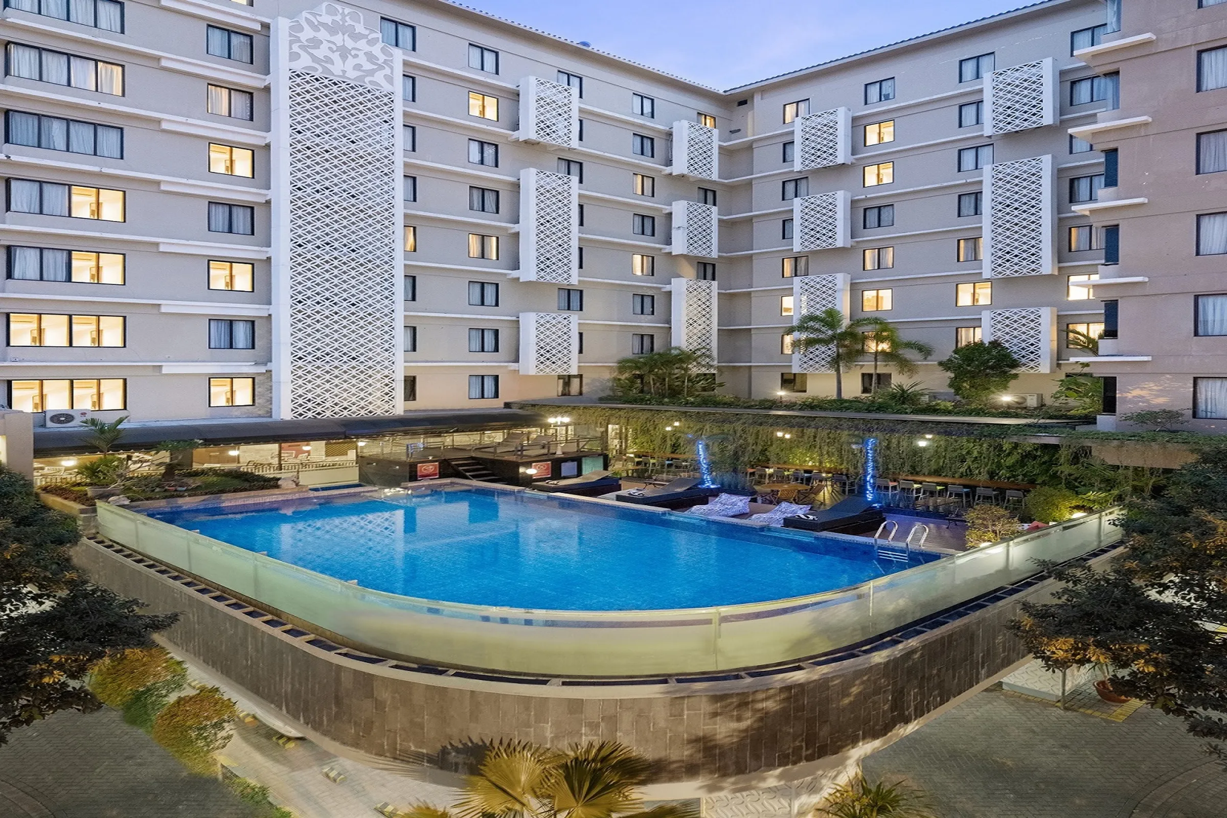 Halcyon Resort Exterior