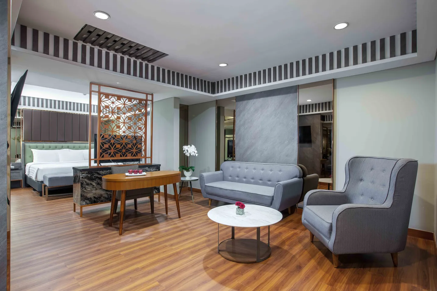 Executive Suite
